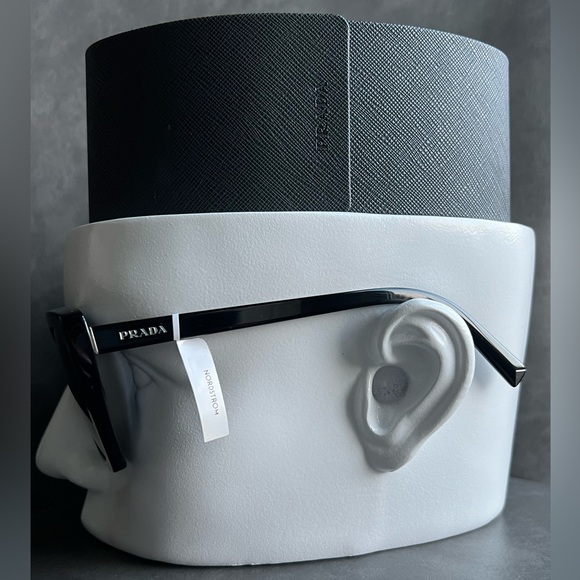 Prada PR23ZSF 54mm Square Sunglasses in Black NWT 377$ - Picture 10 of 16